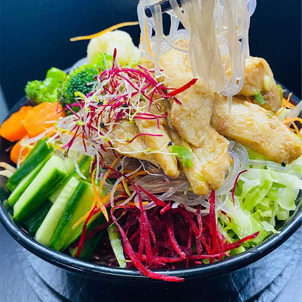 S6C. Glasnudelsalat Hühnerfleisch